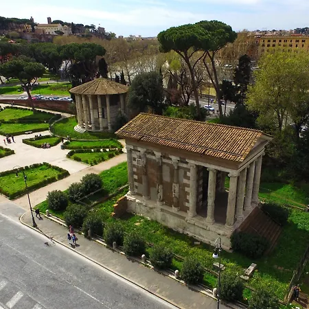 47 Boutique Hotel 4*